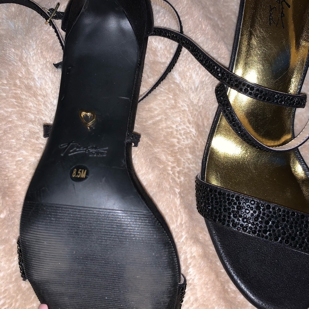 Black Heels - Picture 3 of 5